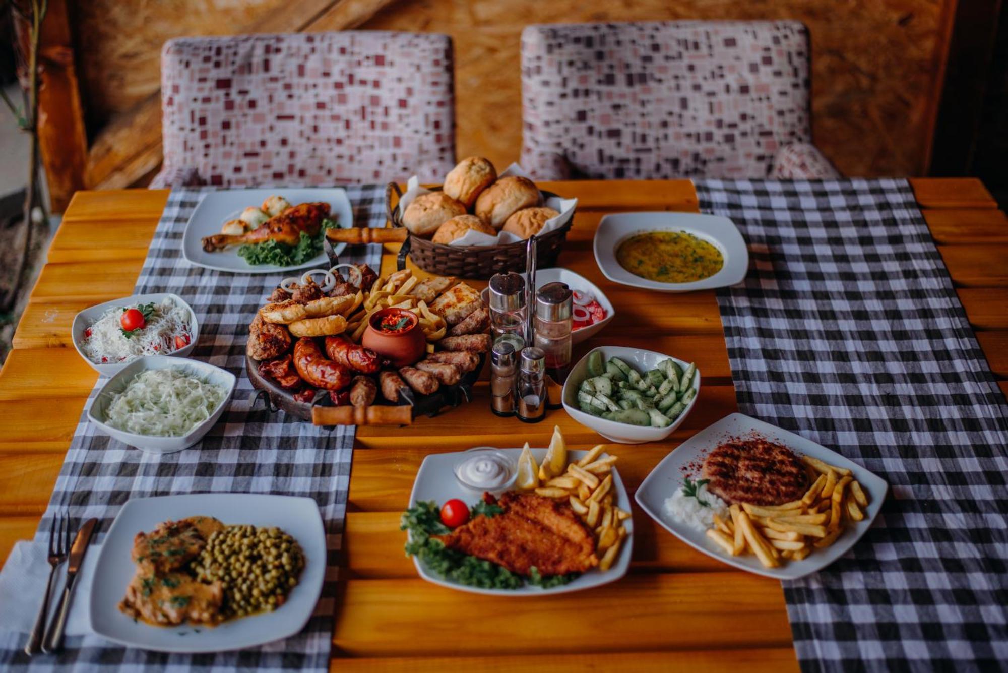 Gros Hotel - Leskovac Лесковац Екстериор снимка