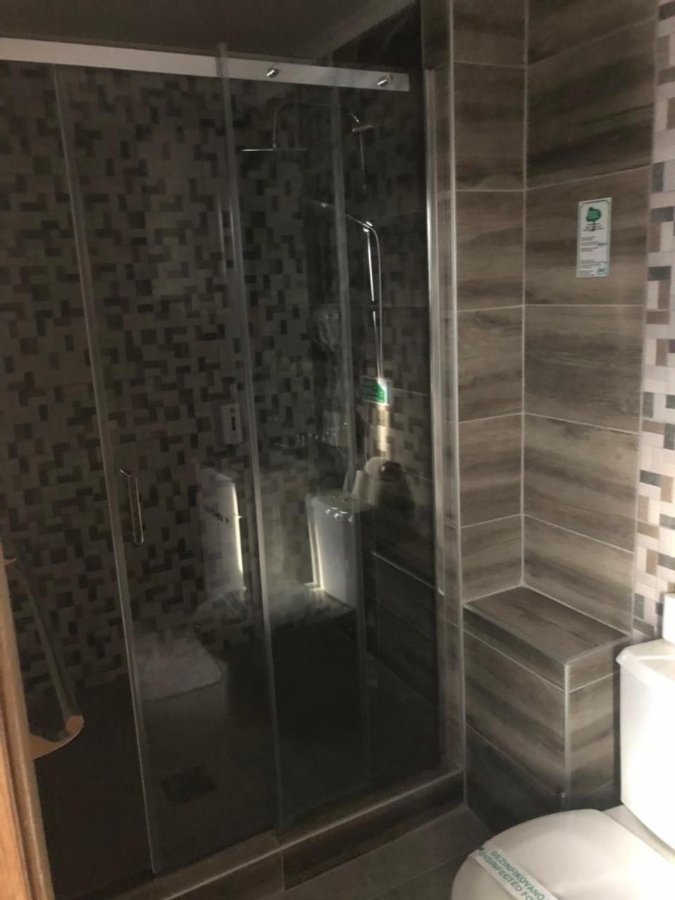 Gros Hotel - Leskovac Лесковац Екстериор снимка